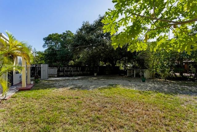Real estate property located at 800 129th St, Miami-dade, Elbaroda Grove, North Miami, FL