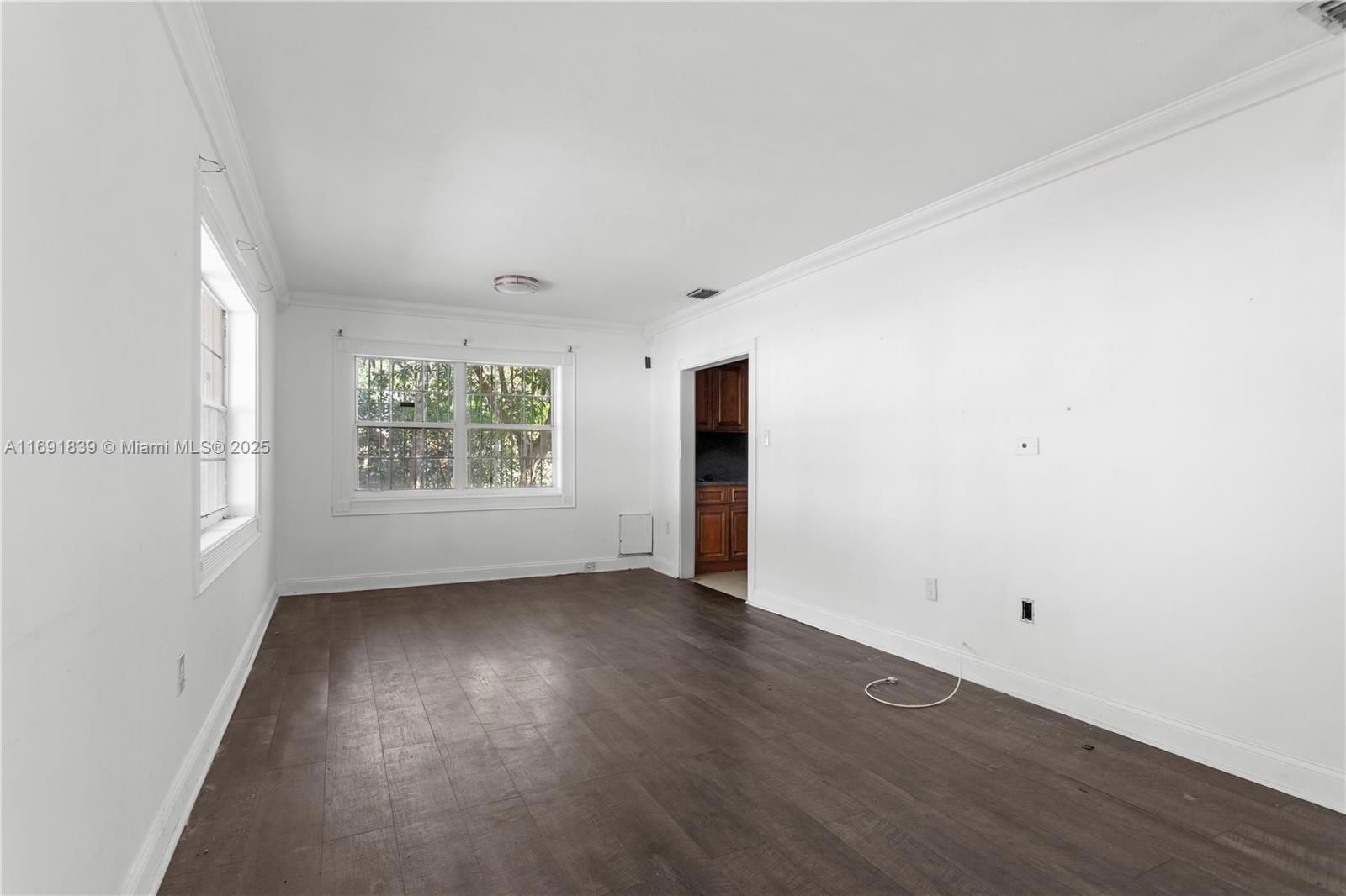 Real estate property located at 800 129th St, Miami-dade, Elbaroda Grove, North Miami, FL