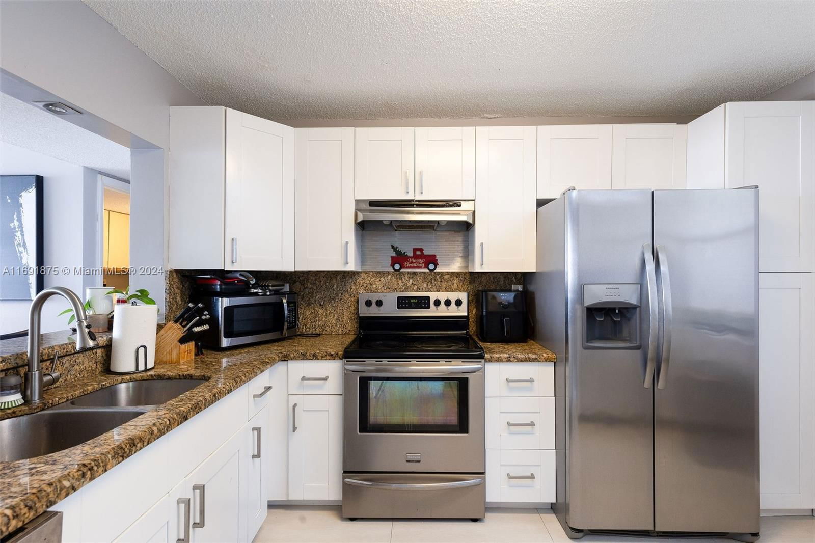 Real estate property located at 2907 Carambola Cir S #105, Broward, APPLEWOOD VILLAGE IV-A CO, Coconut Creek, FL