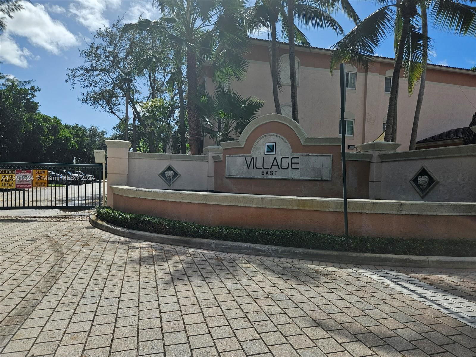 Real estate property located at 2033 10th Ave #610, Broward, VILLAGE EAST CONDO, Fort Lauderdale, FL