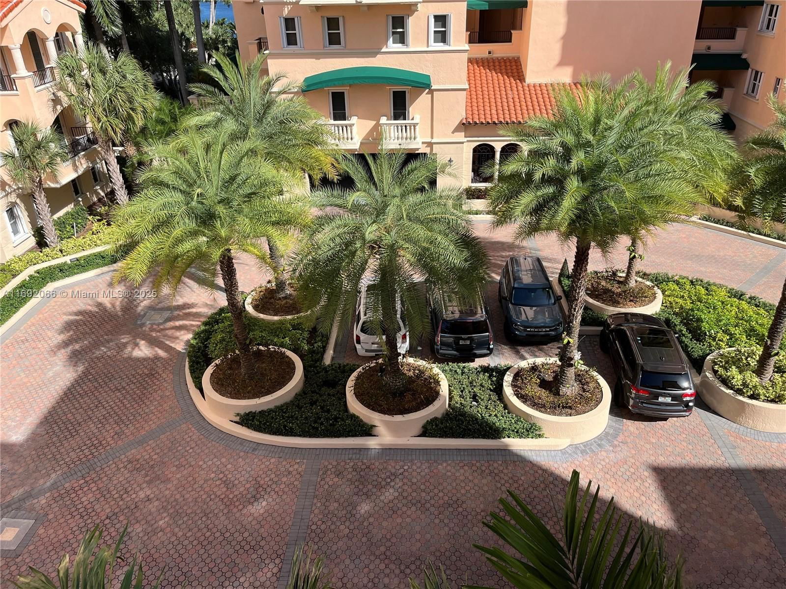 Real estate property located at 13631 Deering Bay Dr #238, Miami-dade, Deering Bay Condo Ii, Coral Gables, FL