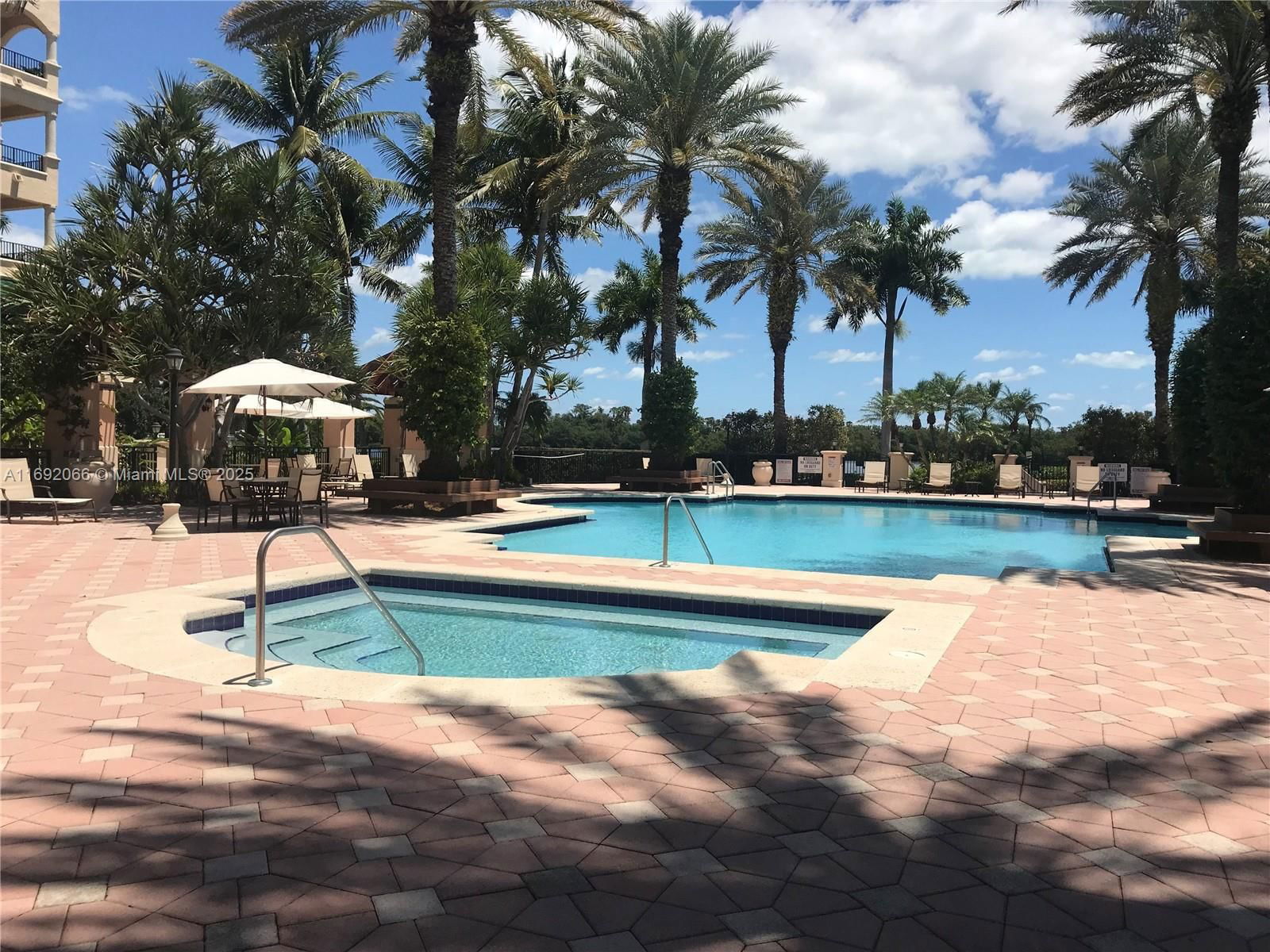 Real estate property located at 13631 Deering Bay Dr #238, Miami-dade, Deering Bay Condo Ii, Coral Gables, FL
