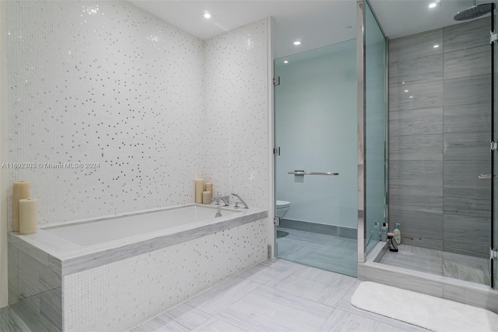 Real estate property located at 16901 Collins Ave #1503, Miami-dade, Jade Signature Condo, Sunny Isles Beach, FL
