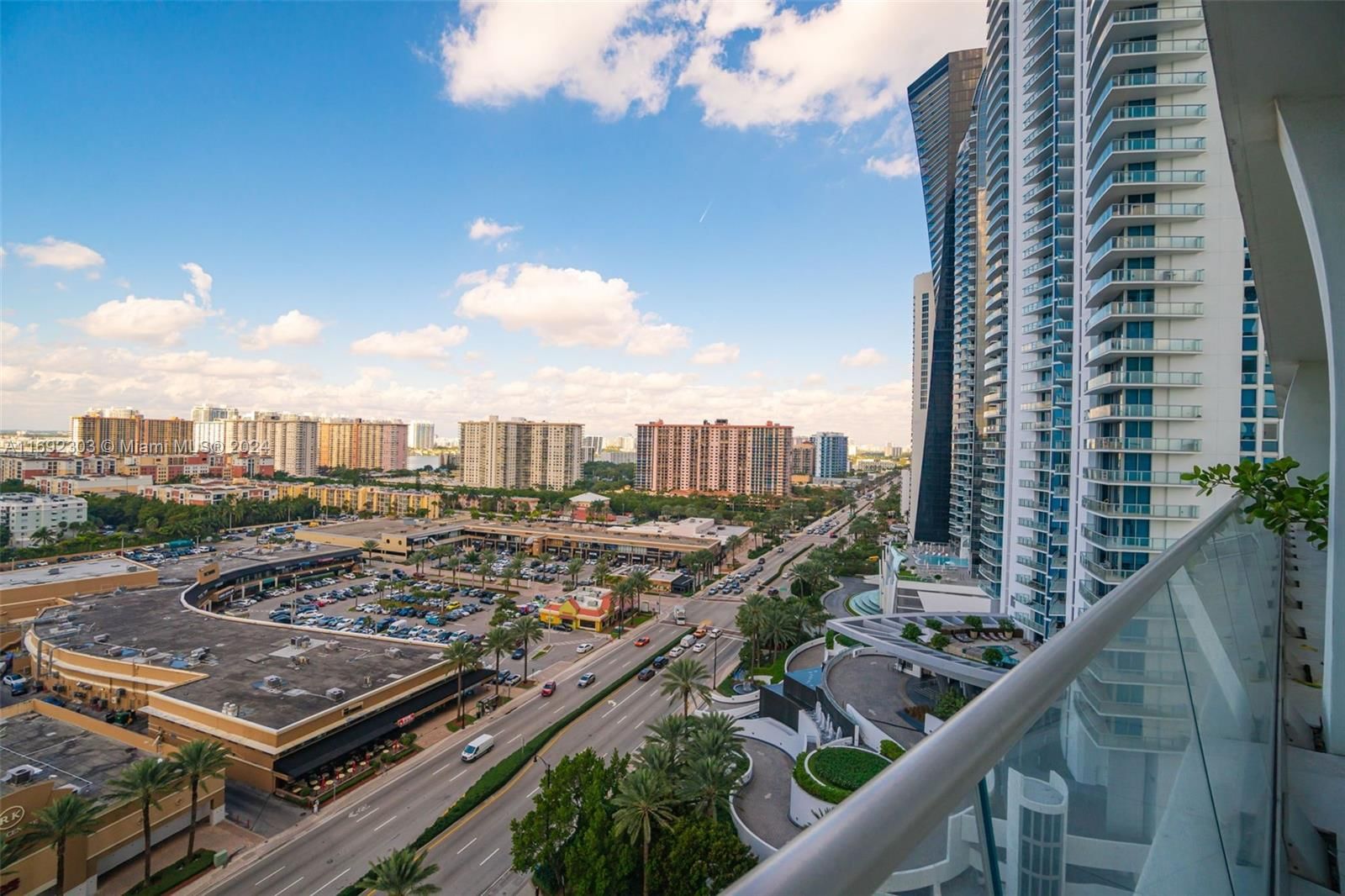 Real estate property located at 16901 Collins Ave #1503, Miami-dade, Jade Signature Condo, Sunny Isles Beach, FL