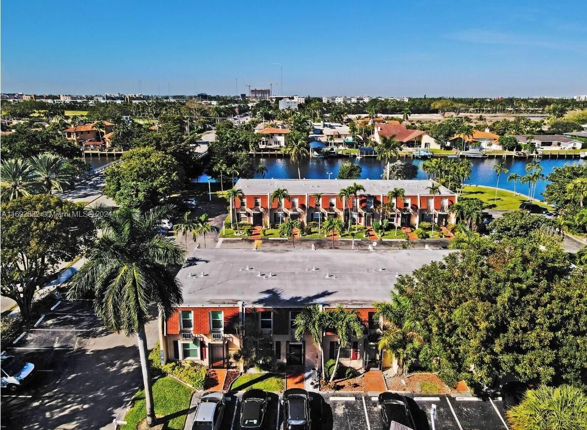 Real estate property located at 1951 Atlantic Shores Blvd #8, Broward, DESOTO PARK NORTH CONDO, Hallandale Beach, FL