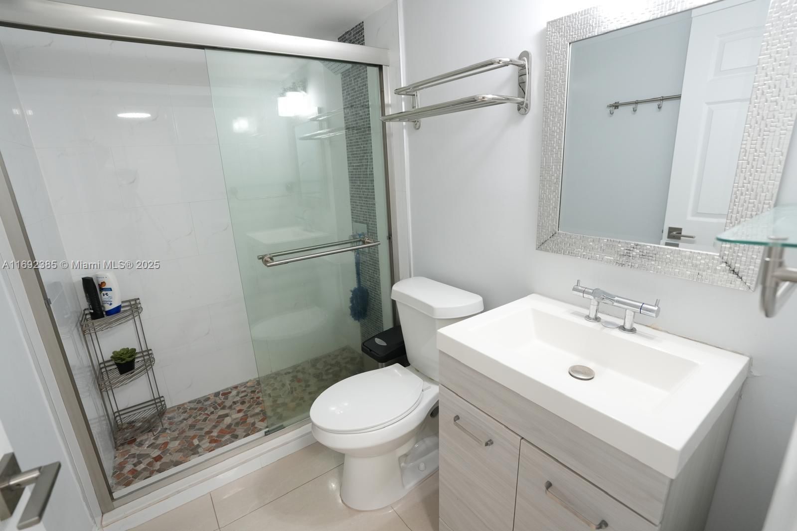 Real estate property located at 209 Fort Lauderdale Beach Blvd #7D, Broward, The Seasons Condo, Fort Lauderdale, FL