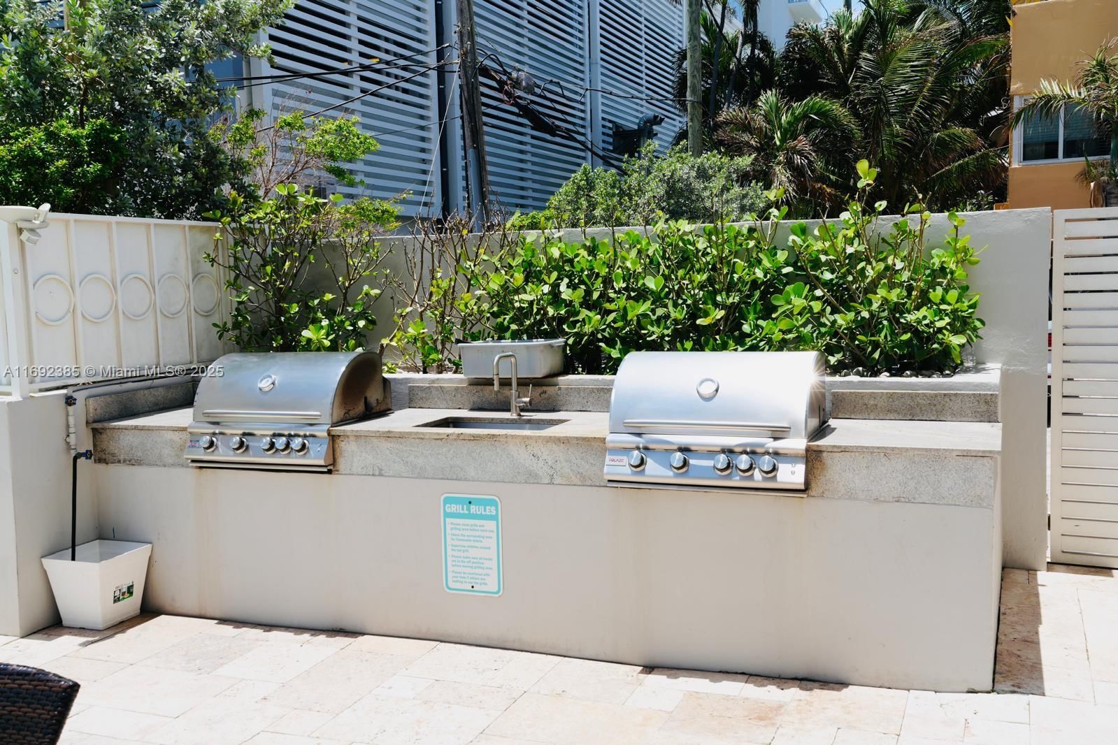Real estate property located at 209 Fort Lauderdale Beach Blvd #7D, Broward, The Seasons Condo, Fort Lauderdale, FL