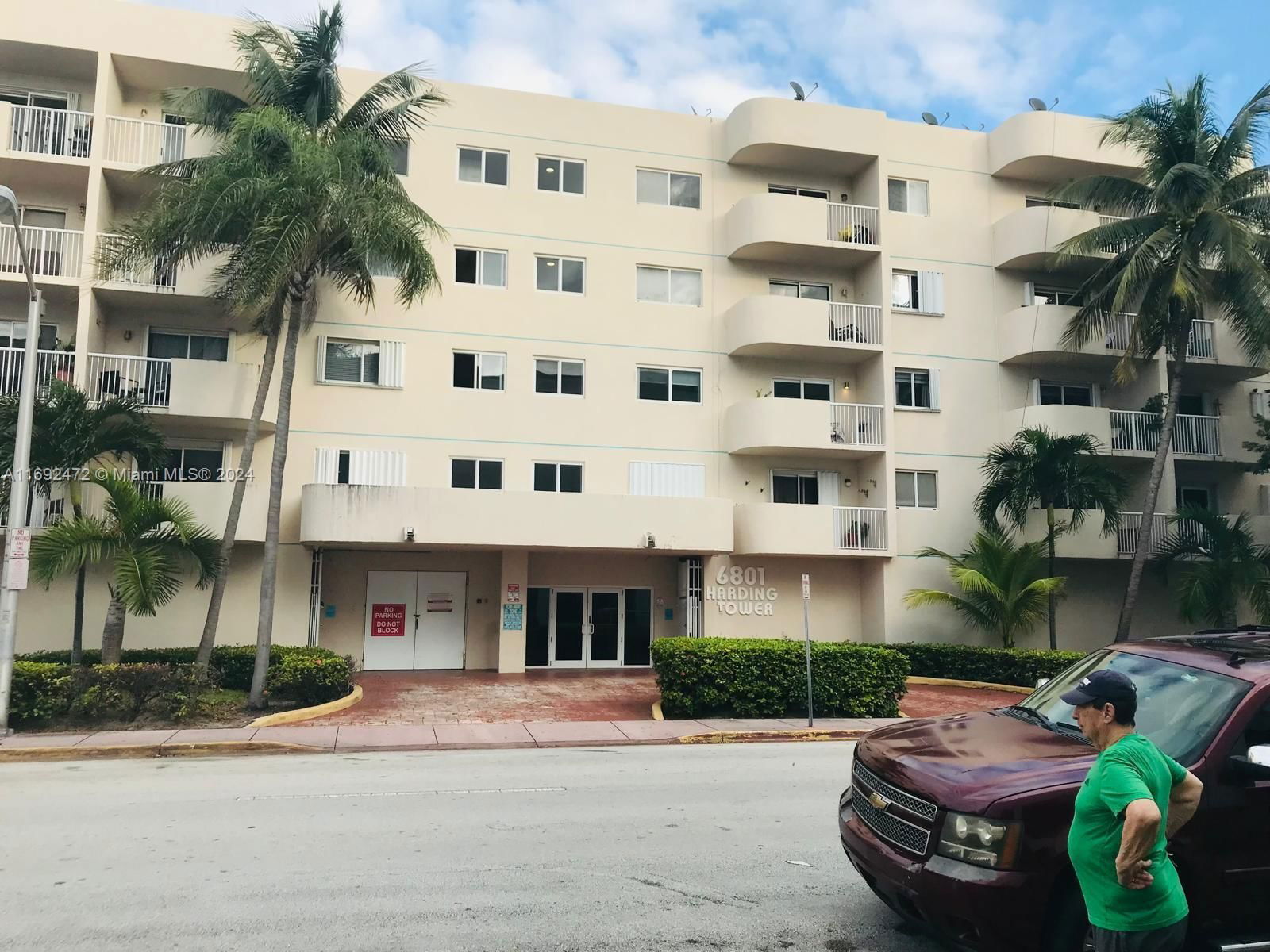 Real estate property located at 6801 Harding Ave #416, Miami-Dade, HARDING TOWER CONDO, Miami Beach, FL