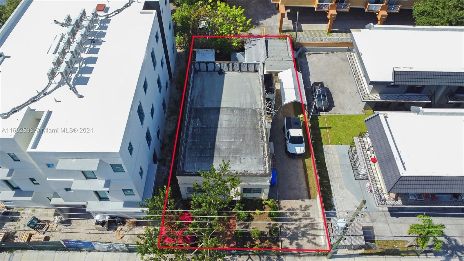 Real estate property located at 520 11th Ave, Miami-Dade, LAWRENCE ESTATE LAND CO, Miami, FL