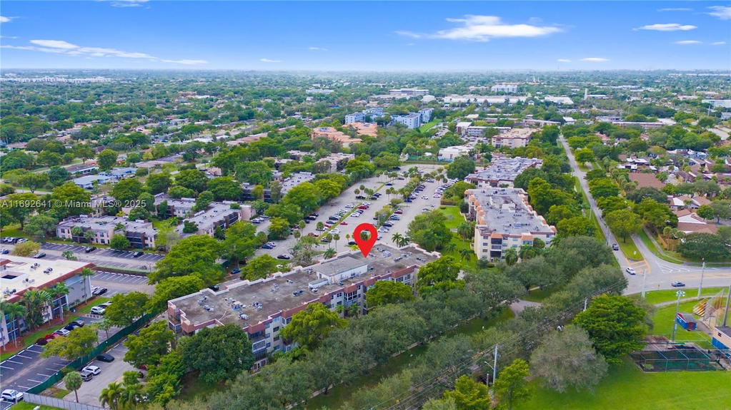 Real estate property located at 1681 70th Ave #204, Broward, Omega Condo No 1, Plantation, FL