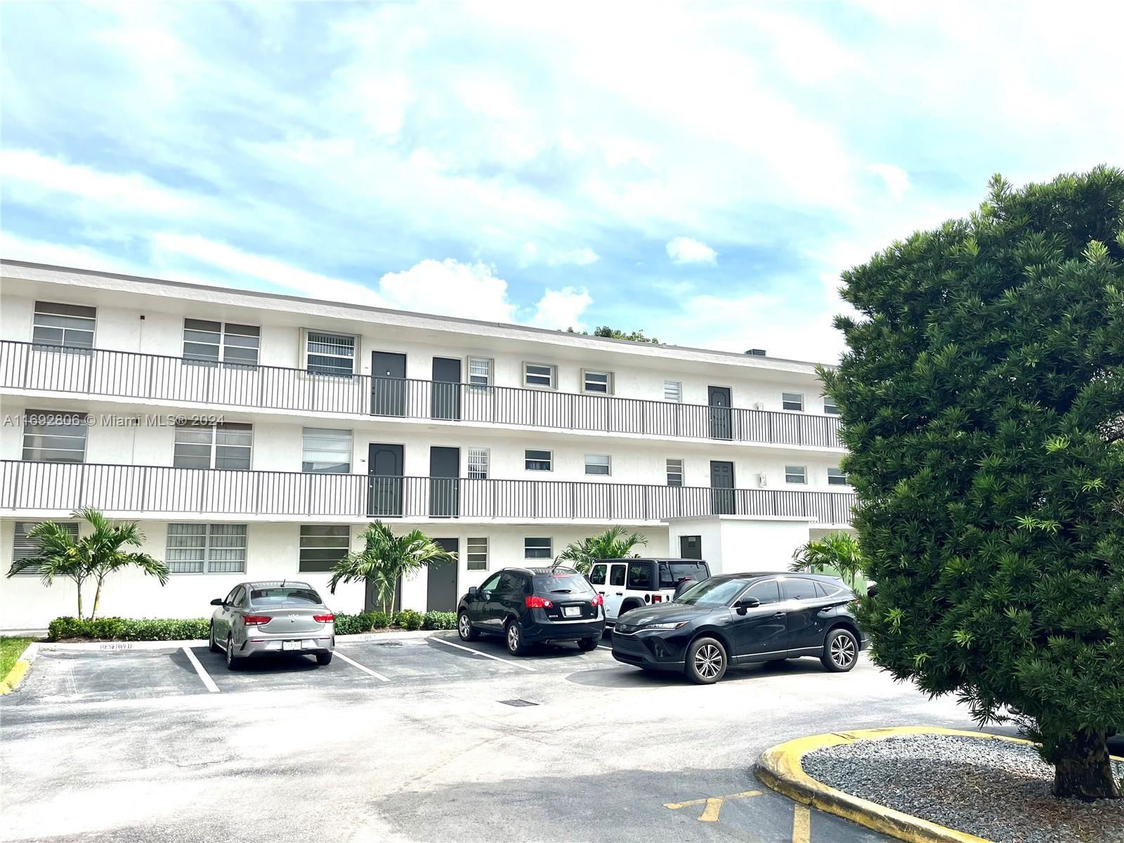 Real estate property located at 14195 87th St B213, Miami-Dade, EL CONQUISTADOR SOUTH CON, Miami, FL