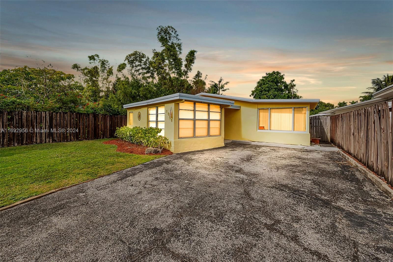 Real estate property located at 1009 18th St, Broward, LAUDERDALE PARK 6-33 1/2, Fort Lauderdale, FL