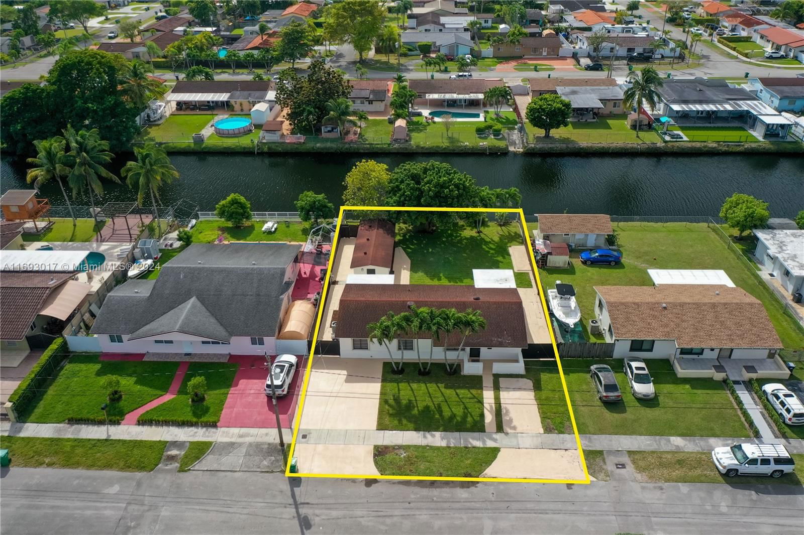 Real estate property located at 12534 27th St, Miami-Dade, SOUTHERN ESTS 11TH ADDN, Miami, FL