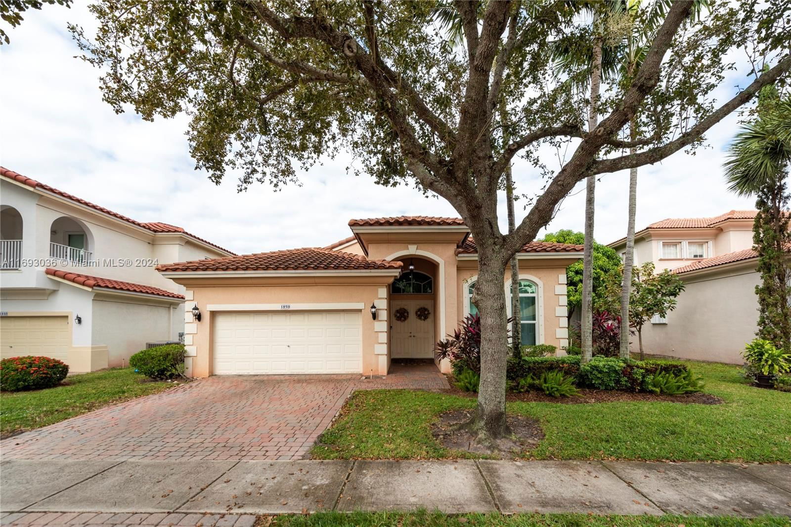 Real estate property located at 1850 72nd Way, Broward, WALNUT CREEK REPLAT NO 1, Pembroke Pines, FL