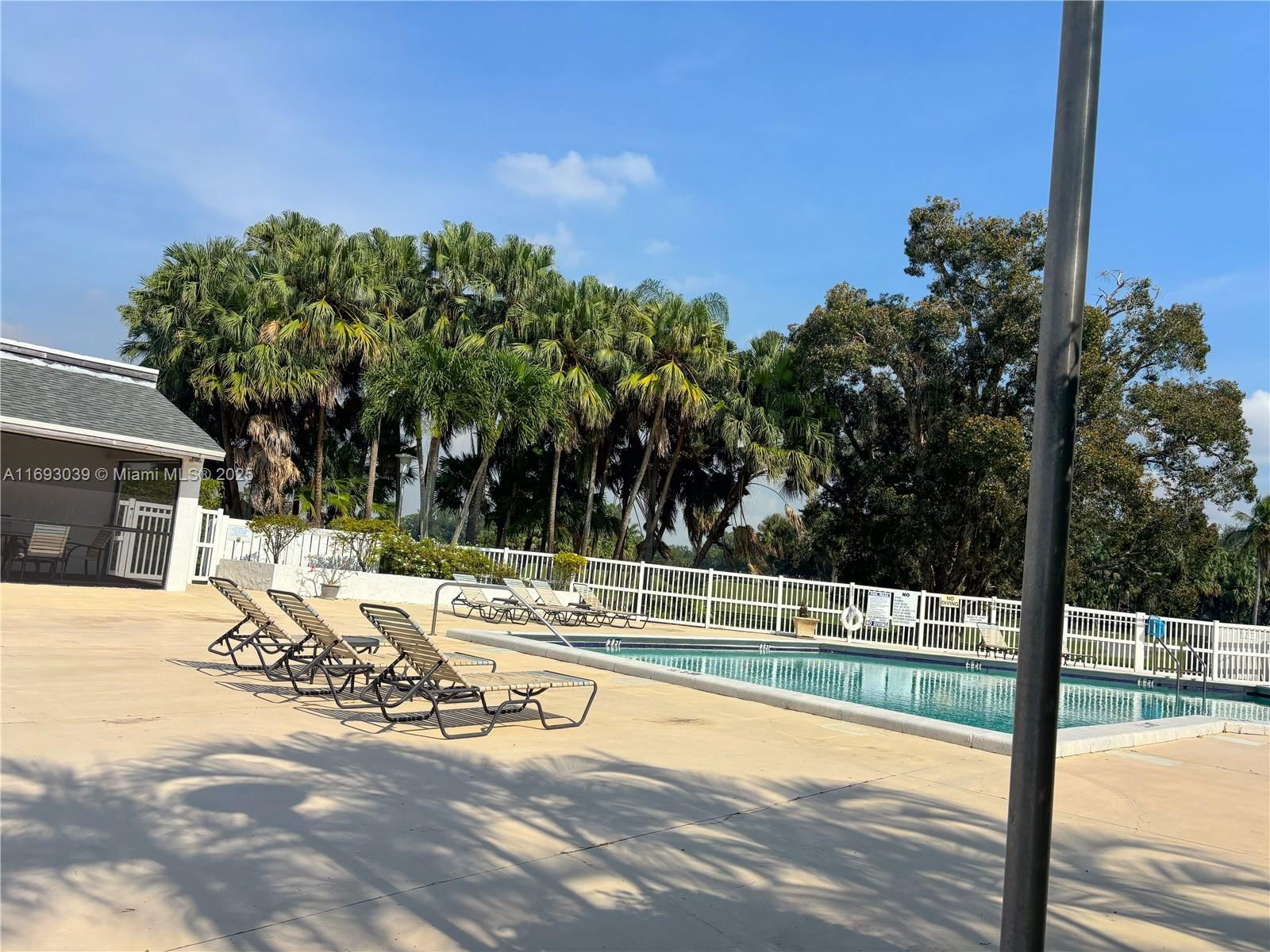 Real estate property located at 16171 Blatt Blvd #203, Broward, Fairways At Bonaventure C, Weston, FL