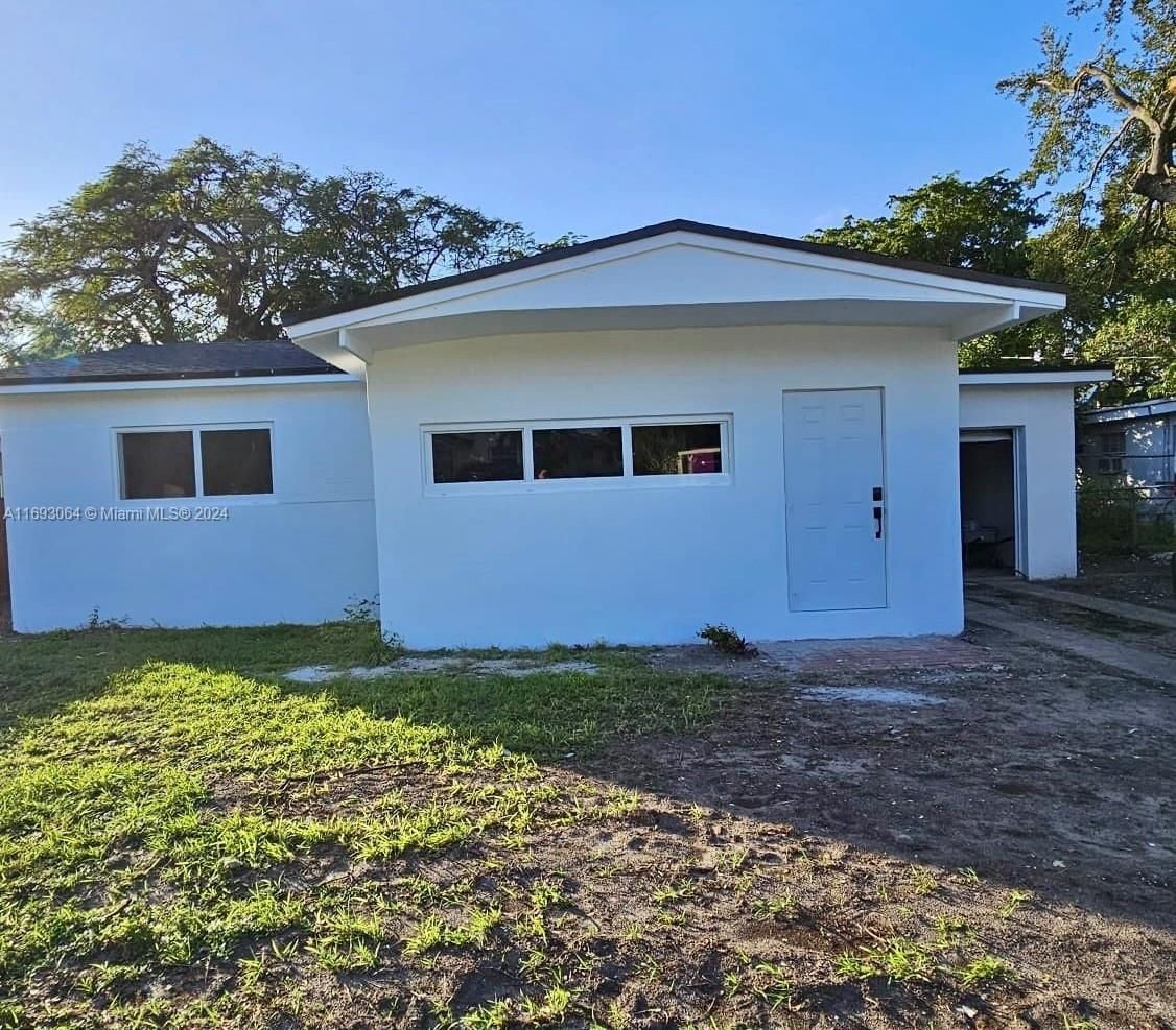 Real estate property located at 260 Seaman Ave, Miami-Dade, PLAT NO 1 OPA LOCKA, Opa-Locka, FL