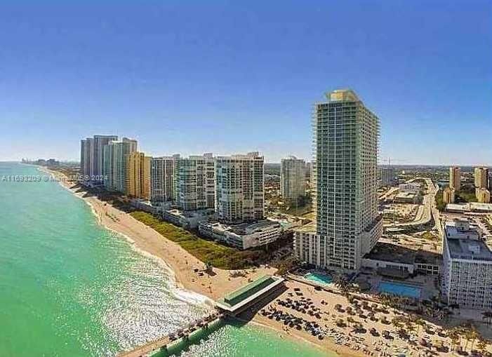 Real estate property located at 16699 Collins Ave #4104, Miami-Dade, LA PERLA CONDO, Sunny Isles Beach, FL