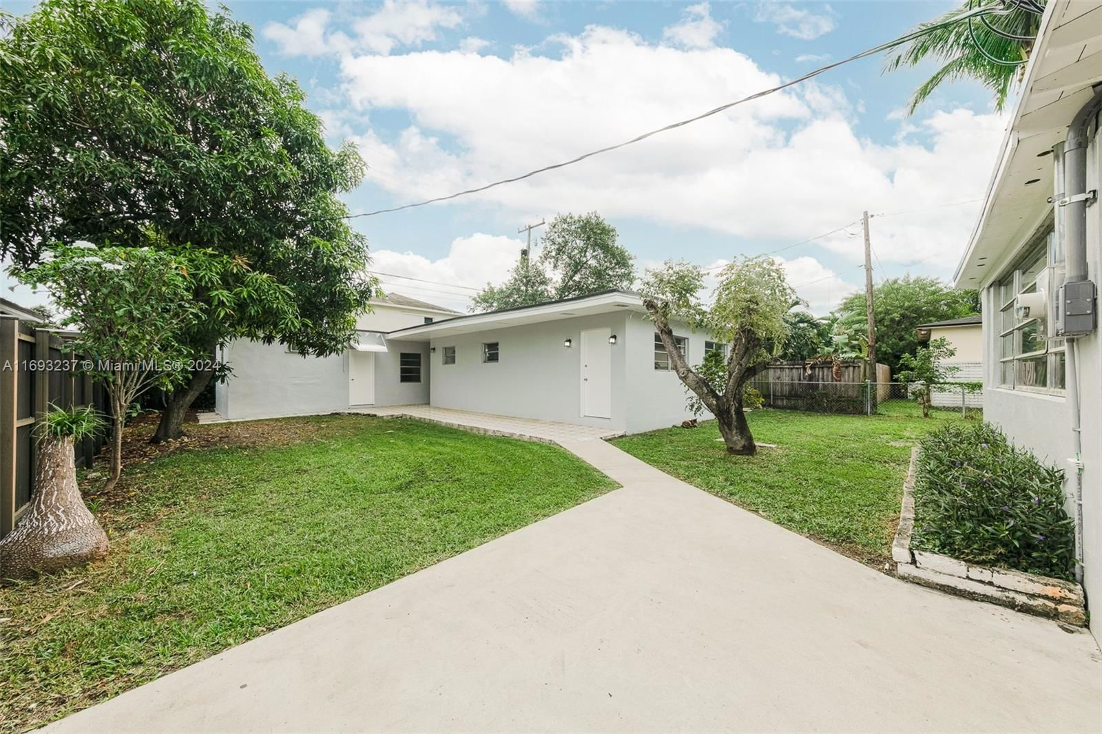 Real estate property located at 3434 6th St, Miami-dade, Mildred Park, Miami, FL
