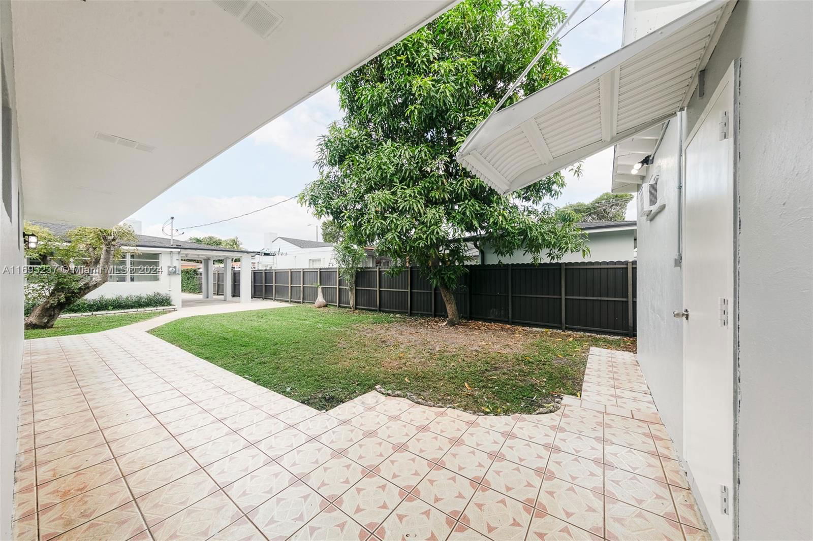 Real estate property located at 3434 6th St, Miami-dade, Mildred Park, Miami, FL