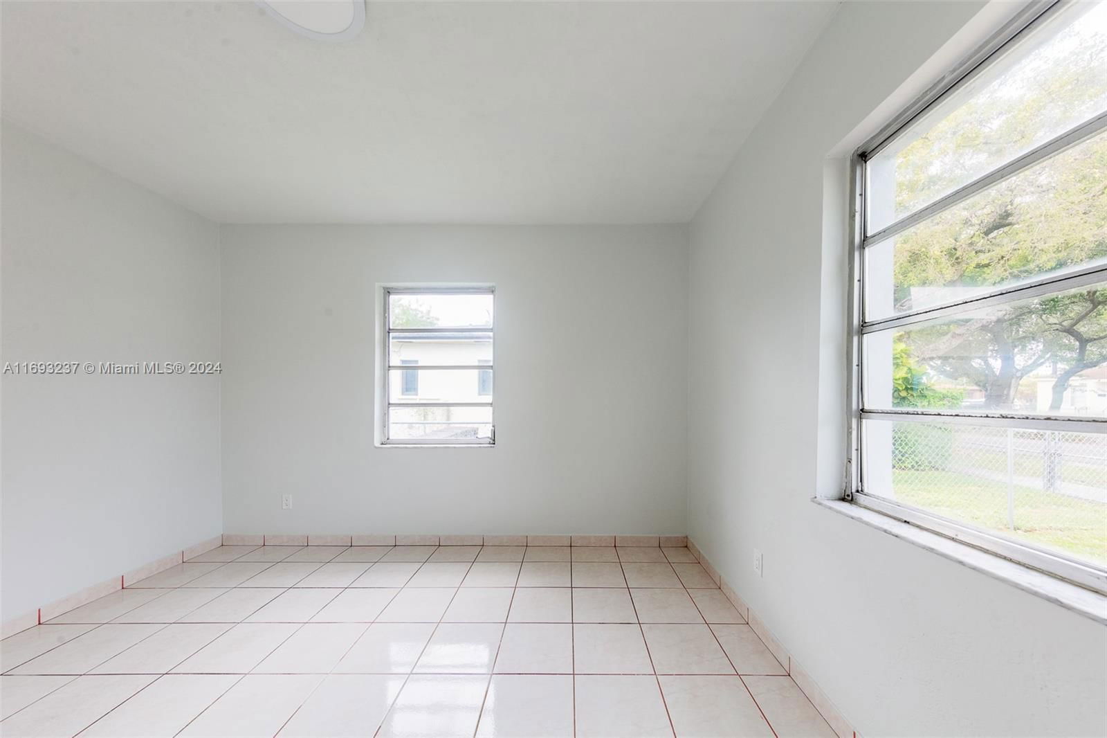Real estate property located at 3434 6th St, Miami-dade, Mildred Park, Miami, FL