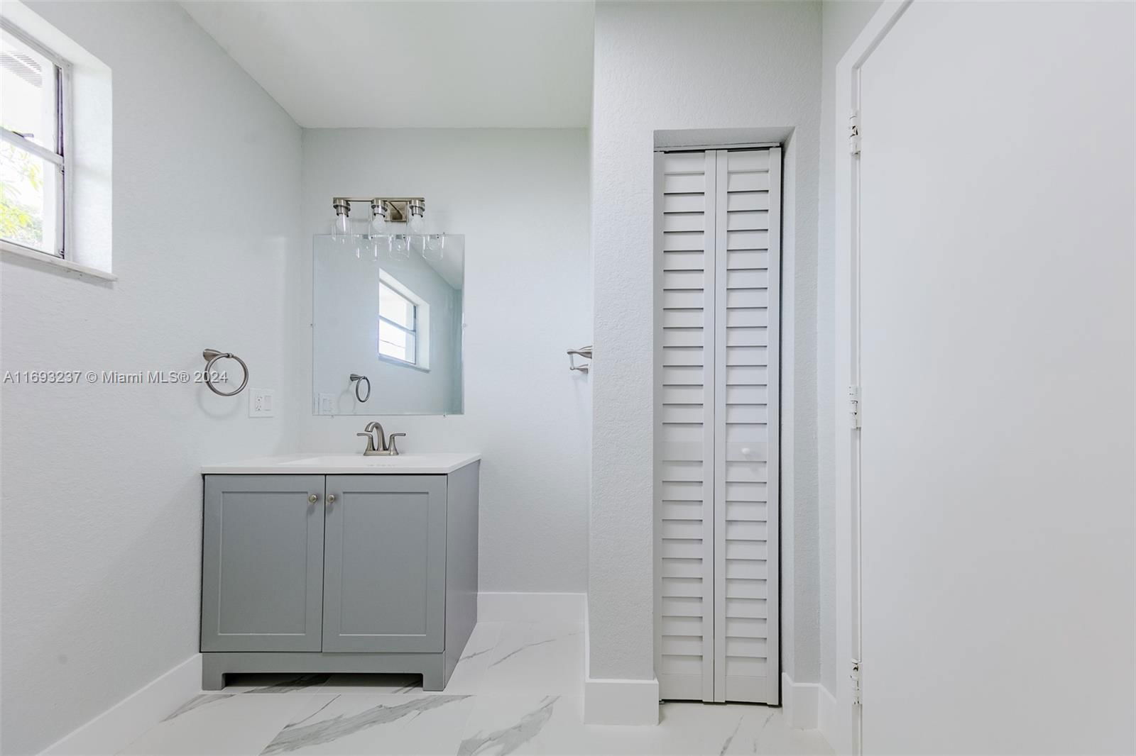 Real estate property located at 3434 6th St, Miami-dade, Mildred Park, Miami, FL