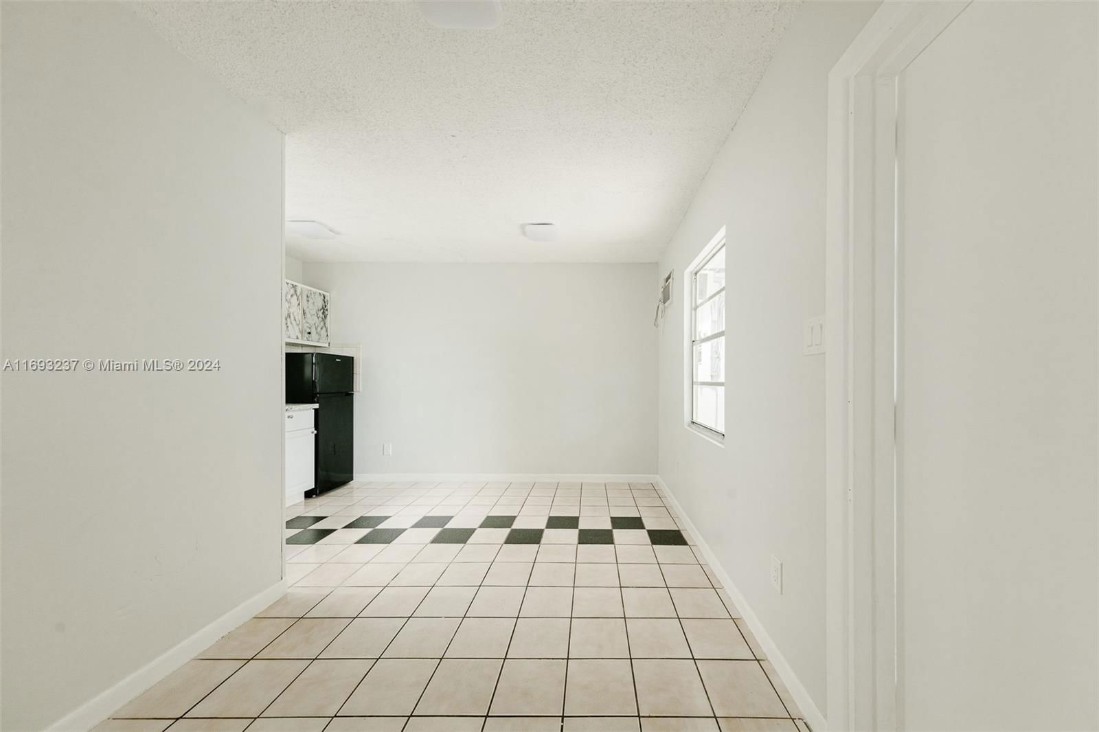 Real estate property located at 3434 6th St, Miami-dade, Mildred Park, Miami, FL