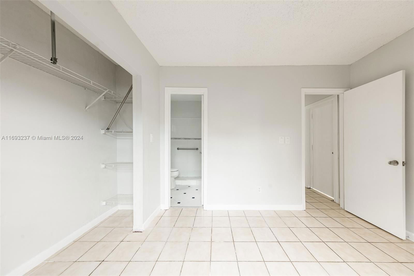 Real estate property located at 3434 6th St, Miami-dade, Mildred Park, Miami, FL