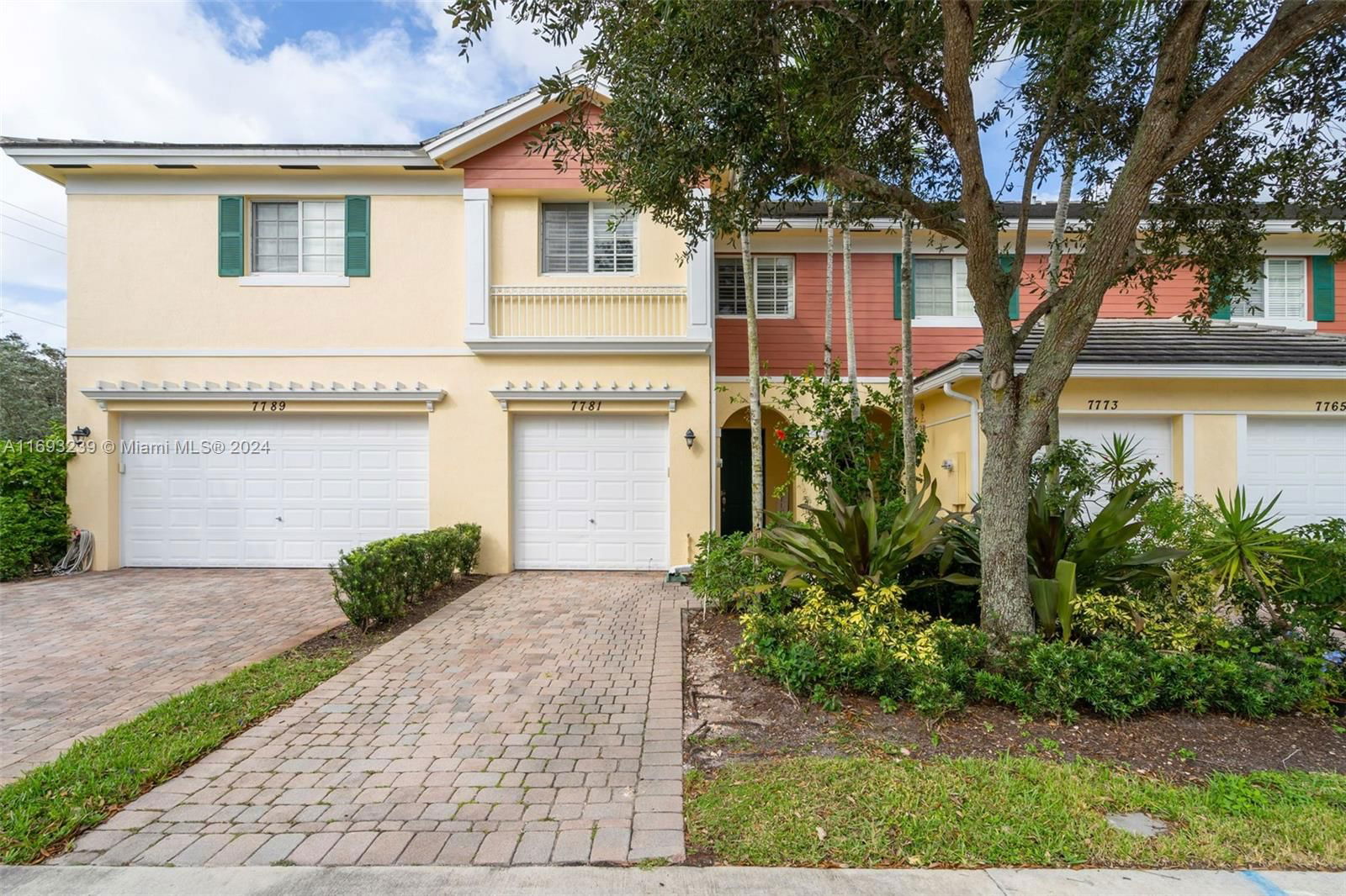 Real estate property located at 7781 Paddock Pl, Broward, SADDLE BRIDGE, Davie, FL