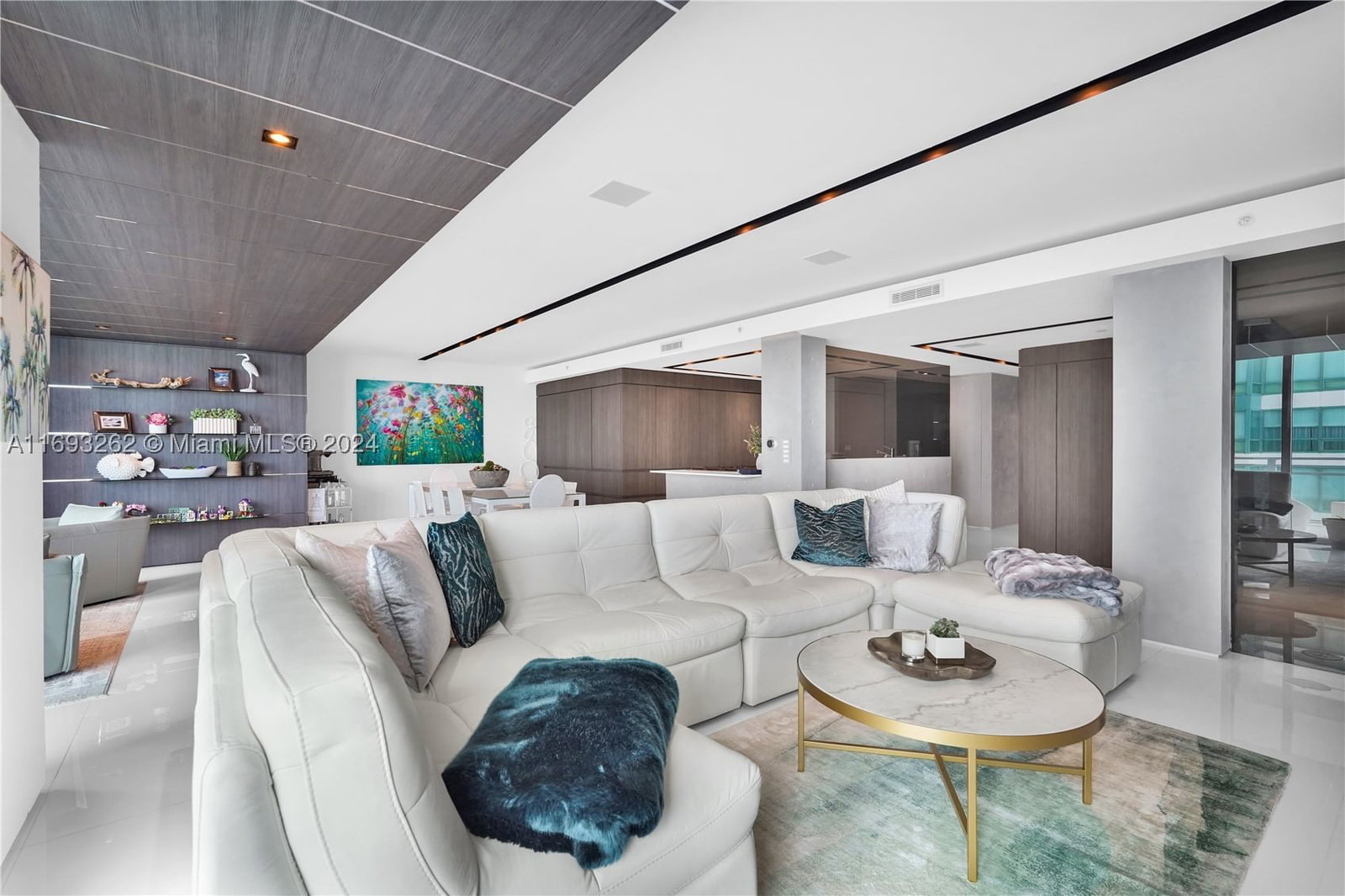 Real estate property located at 3535 Ocean Drive #2104, Broward, Diplomat Residences, Hollywood, FL