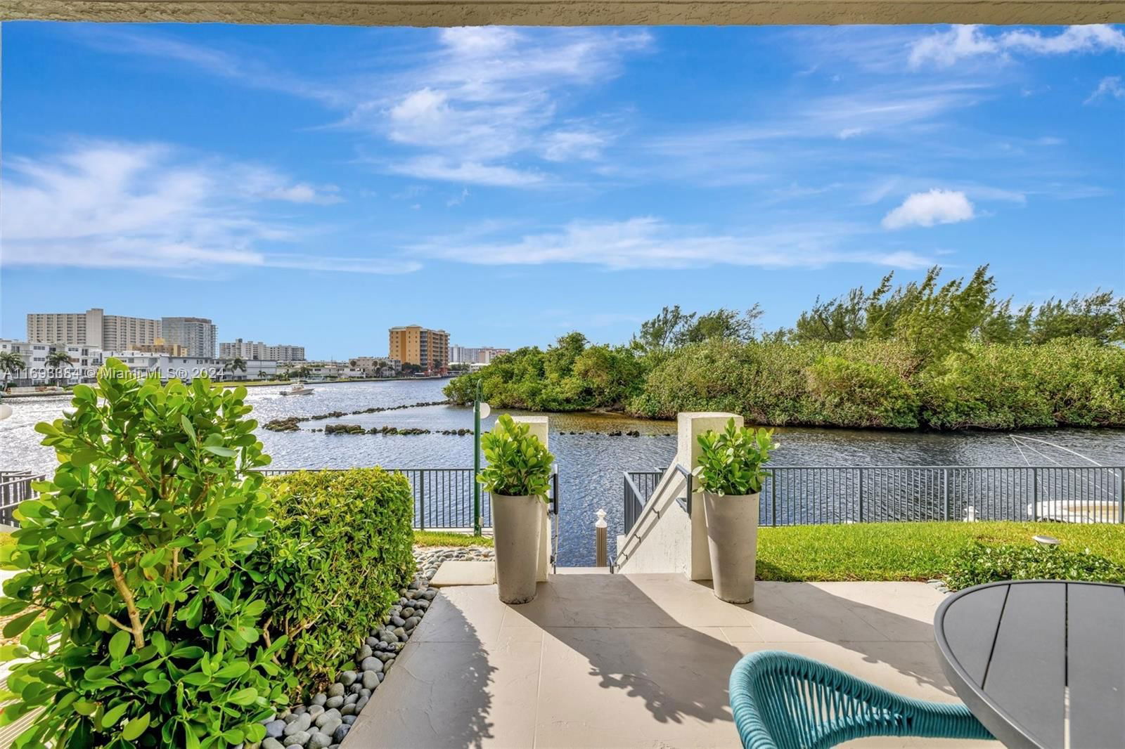 Real estate property located at 2880 14th St Cswy #108, Broward, POINTE AT POMPANO BEACH, Pompano Beach, FL