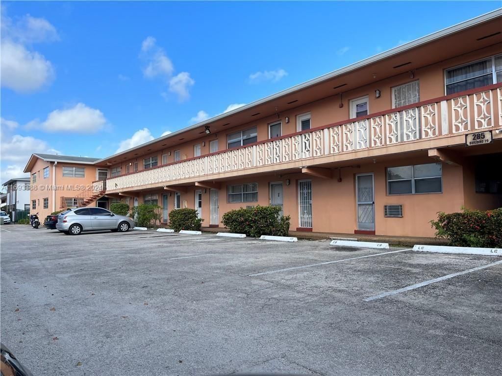 Real estate property located at 285 191st St #2907, Miami-Dade, STAR LAKE ESTATES NO 29 C, Miami, FL