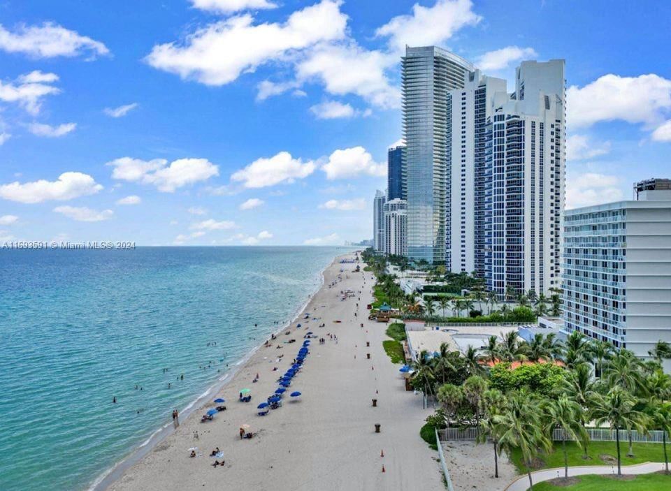 Real estate property located at 19201 Collins Ave #303, Miami-Dade, THE AVENTURA BEACH CLUB C, Sunny Isles Beach, FL