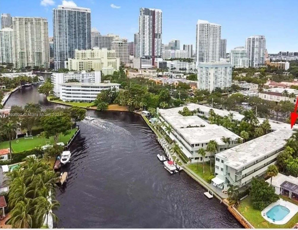 Real estate property located at 1000 4th St #300, Broward, RIVERVIEW GARDEN APARTMEN, Fort Lauderdale, FL