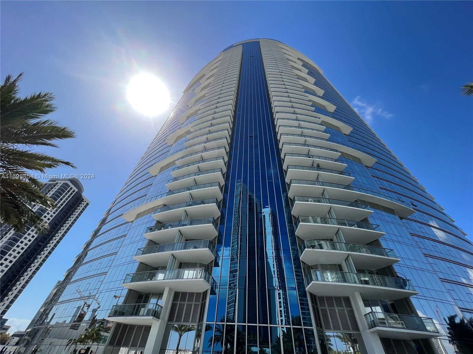 Real estate property located at 851 1st Ave #1112, Miami-Dade, PARAMOUNT MIAMI WORLDCENTE, Miami, FL