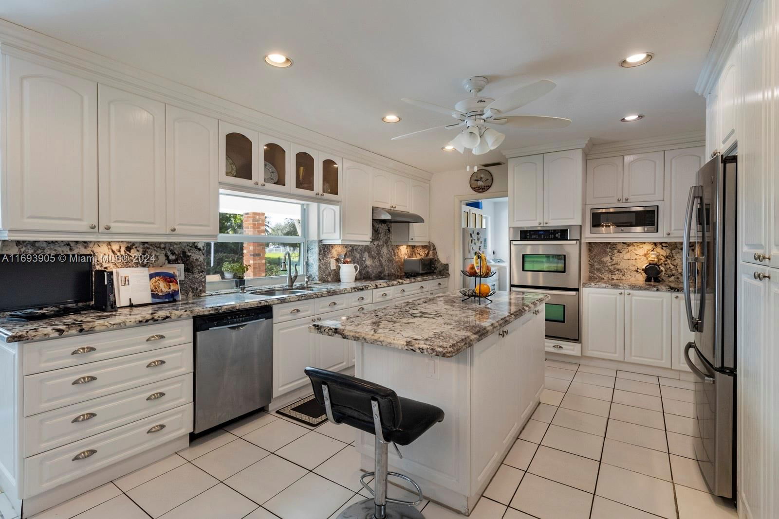 Real estate property located at 7760 145th St, Miami-dade, Royal Palm Harbor 3rd Add, Palmetto Bay, FL