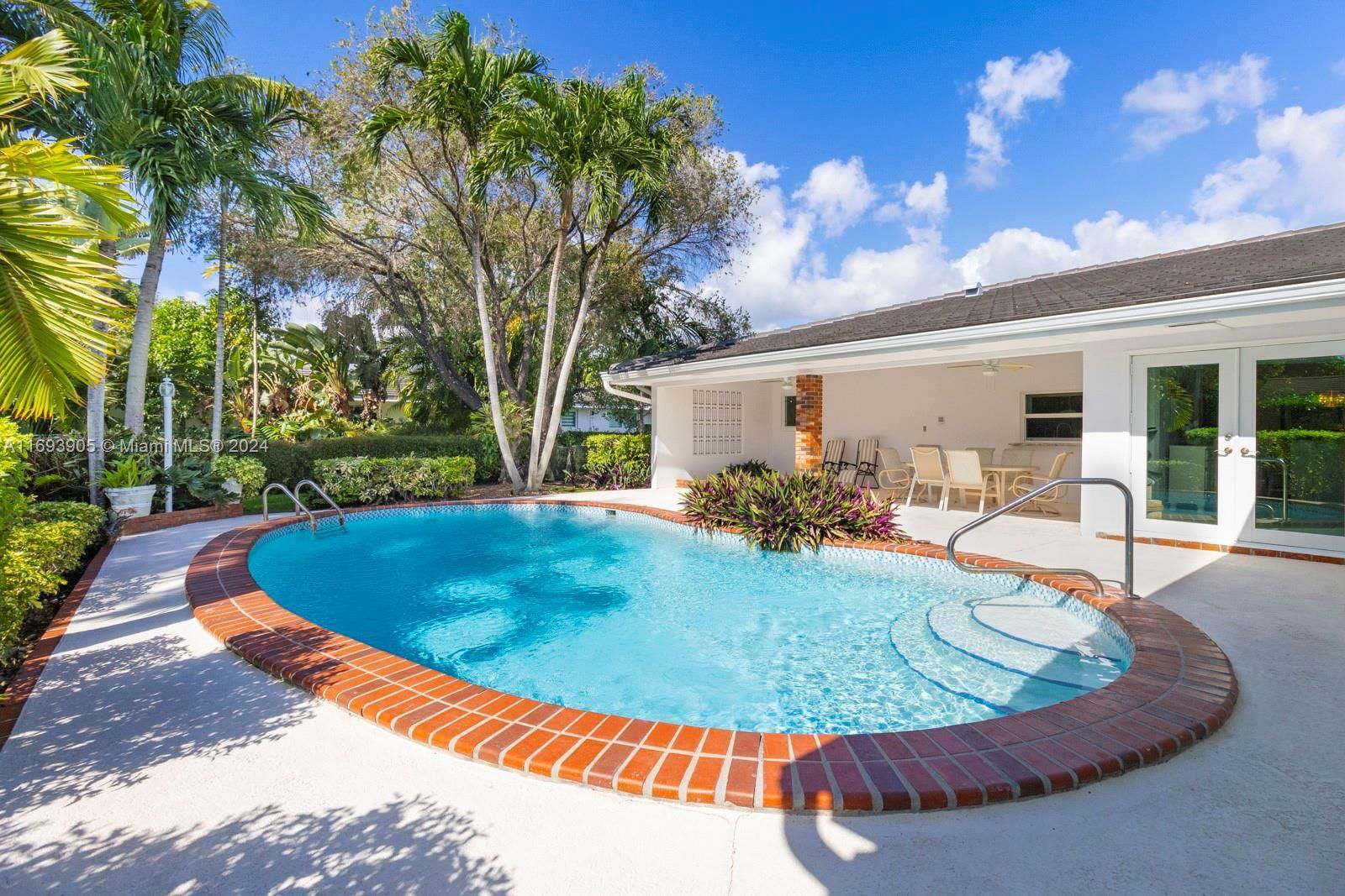 Real estate property located at 7760 145th St, Miami-dade, Royal Palm Harbor 3rd Add, Palmetto Bay, FL