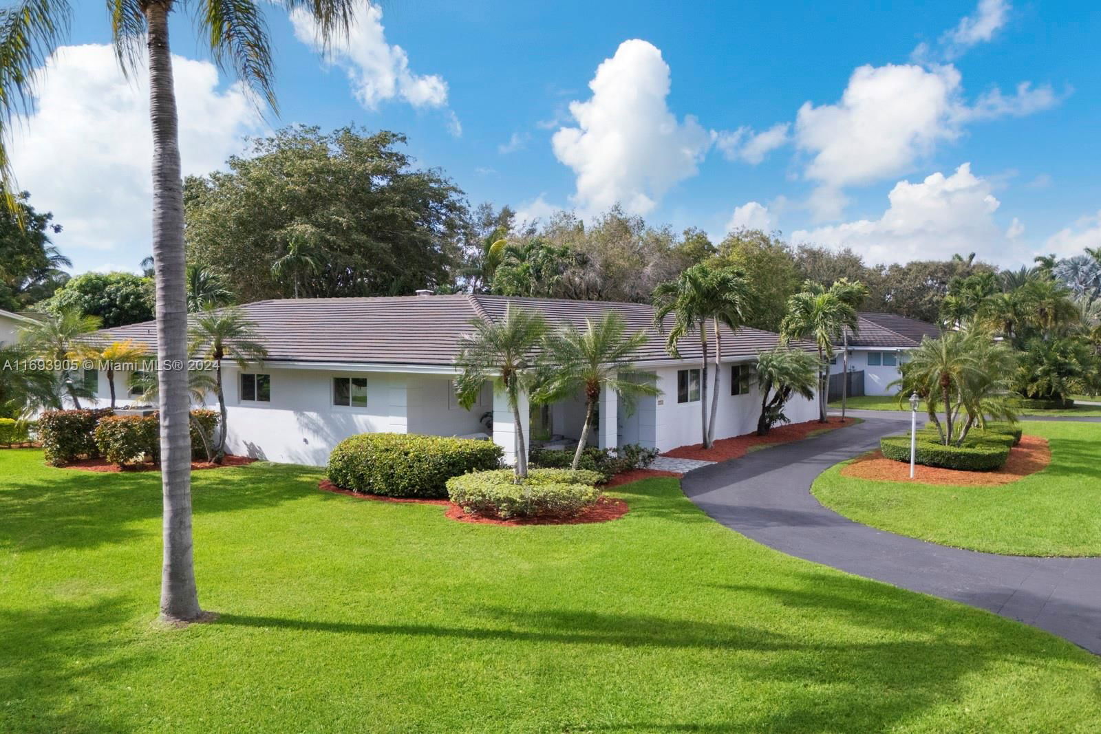 Real estate property located at 7760 145th St, Miami-dade, Royal Palm Harbor 3rd Add, Palmetto Bay, FL