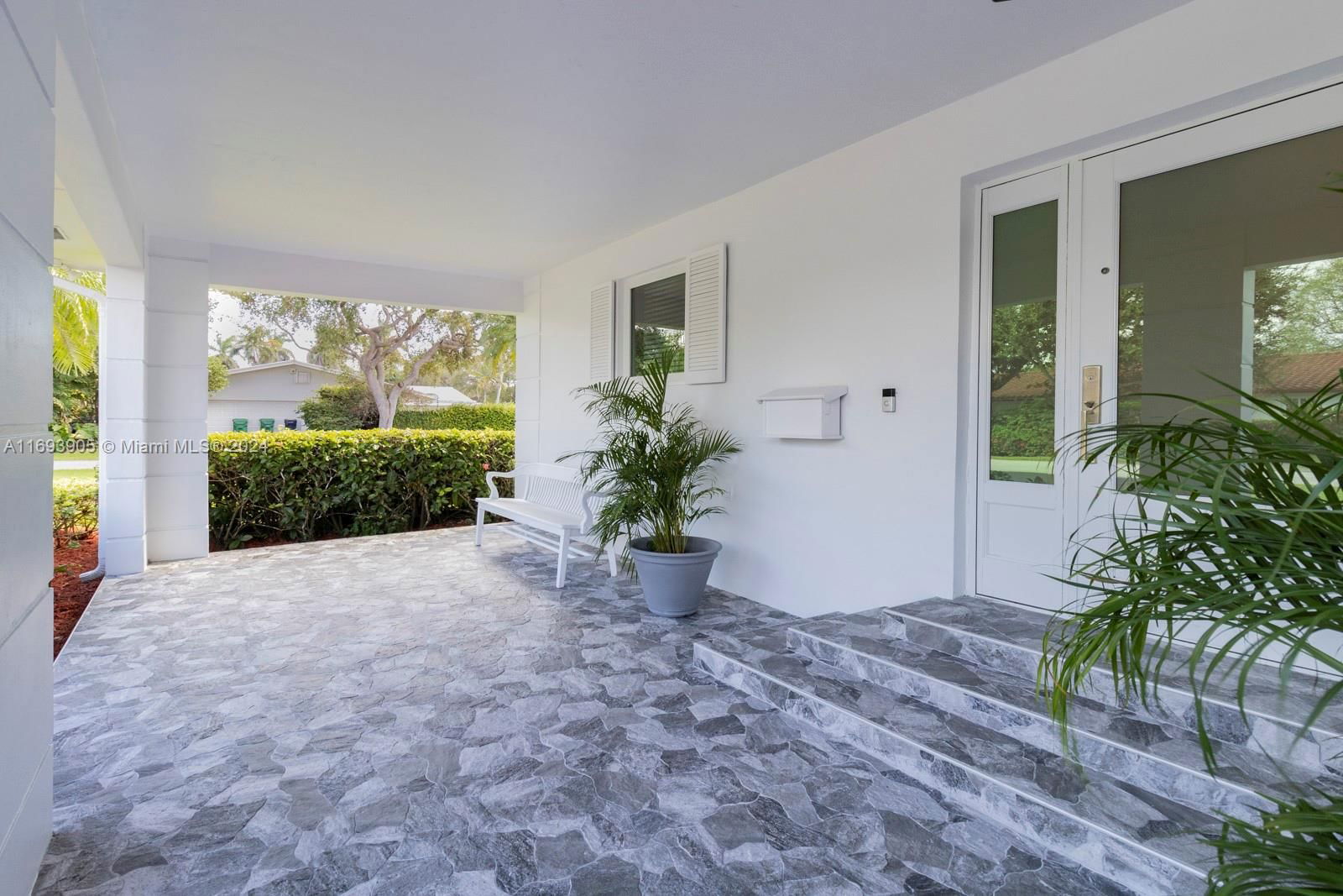 Real estate property located at 7760 145th St, Miami-dade, Royal Palm Harbor 3rd Add, Palmetto Bay, FL