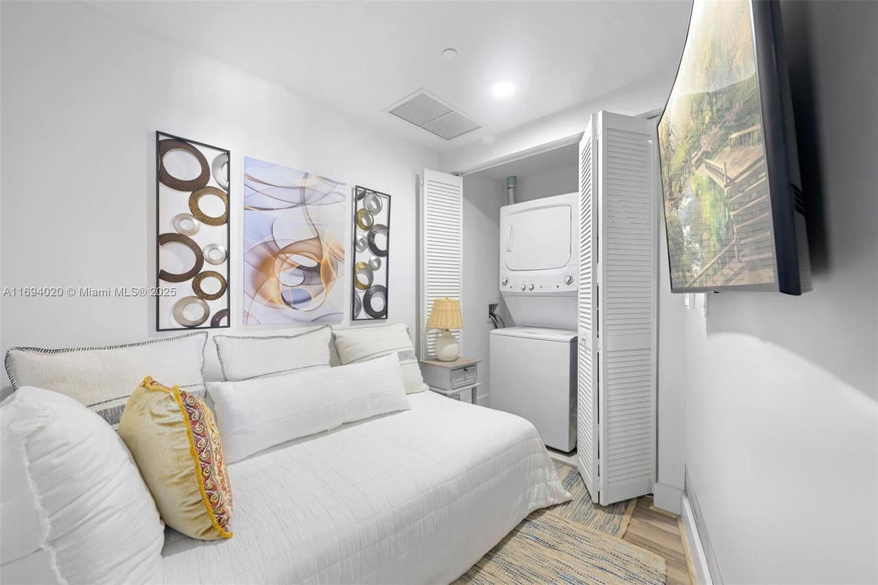 Real estate property located at 121 34th St #3014, Miami-dade, 3401 Midtown Condo, Miami, FL