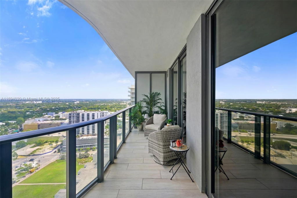 Real estate property located at 121 34th St #3014, Miami-dade, 3401 Midtown Condo, Miami, FL