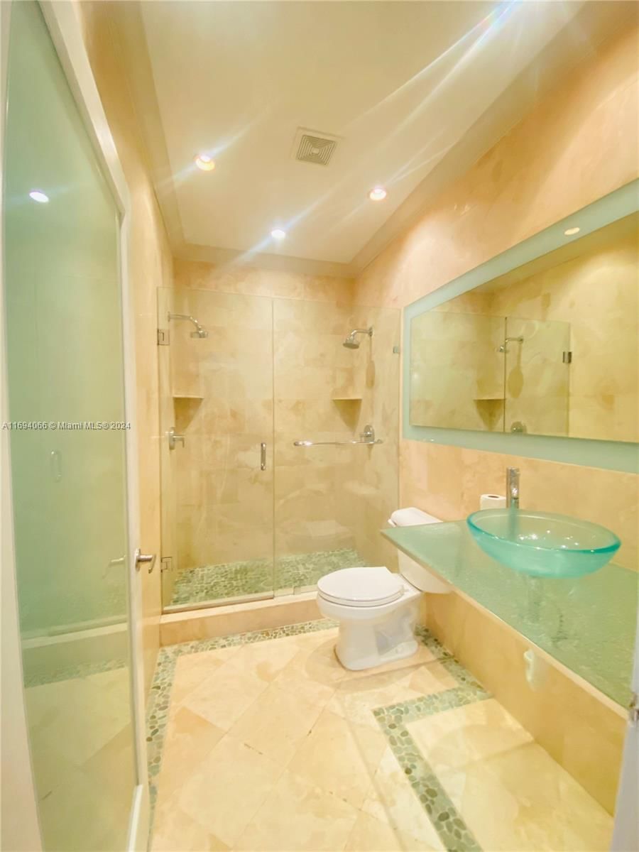 Real estate property located at 4402 160th Ave #926, Broward, El-ad Villaggio Condo Bld, Miramar, FL