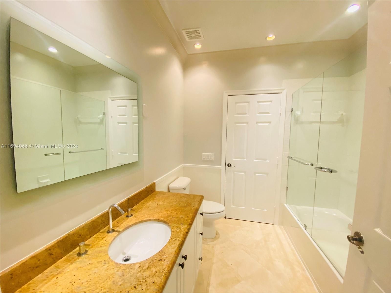 Real estate property located at 4402 160th Ave #926, Broward, El-ad Villaggio Condo Bld, Miramar, FL