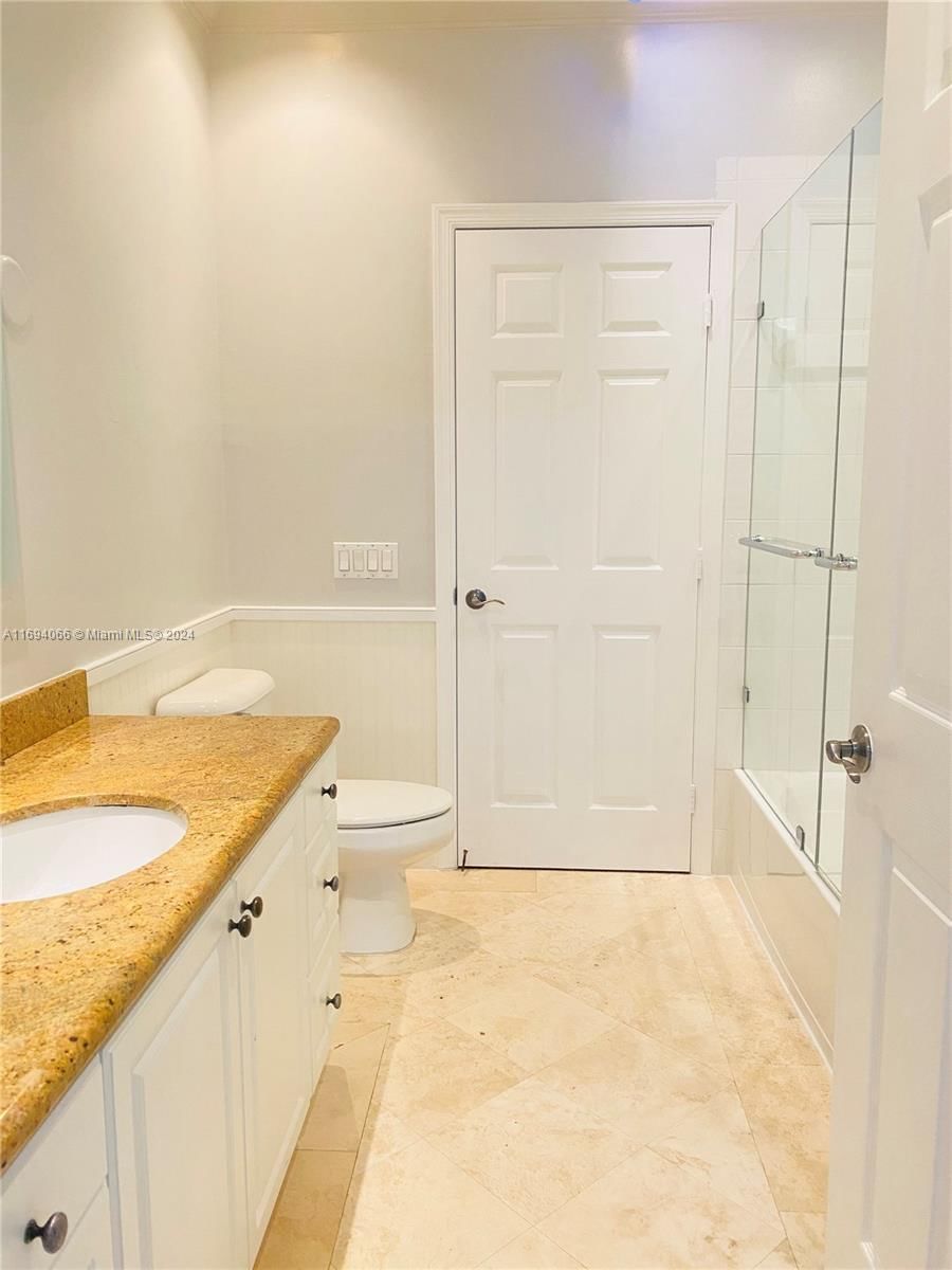 Real estate property located at 4402 160th Ave #926, Broward, El-ad Villaggio Condo Bld, Miramar, FL
