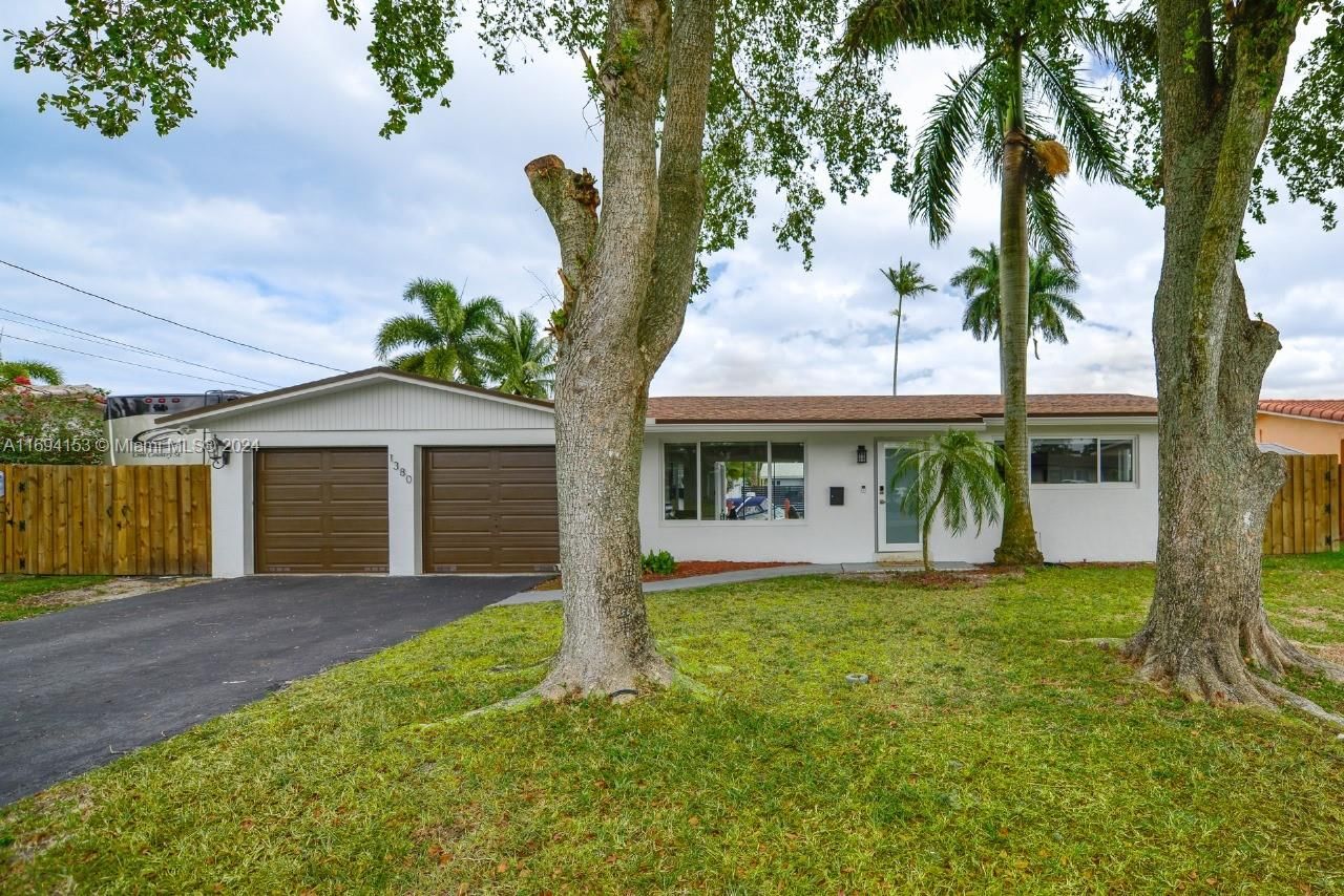 Real estate property located at 1380 56th Ave, Broward, PLANTATION ISLES SEC 5, Plantation, FL