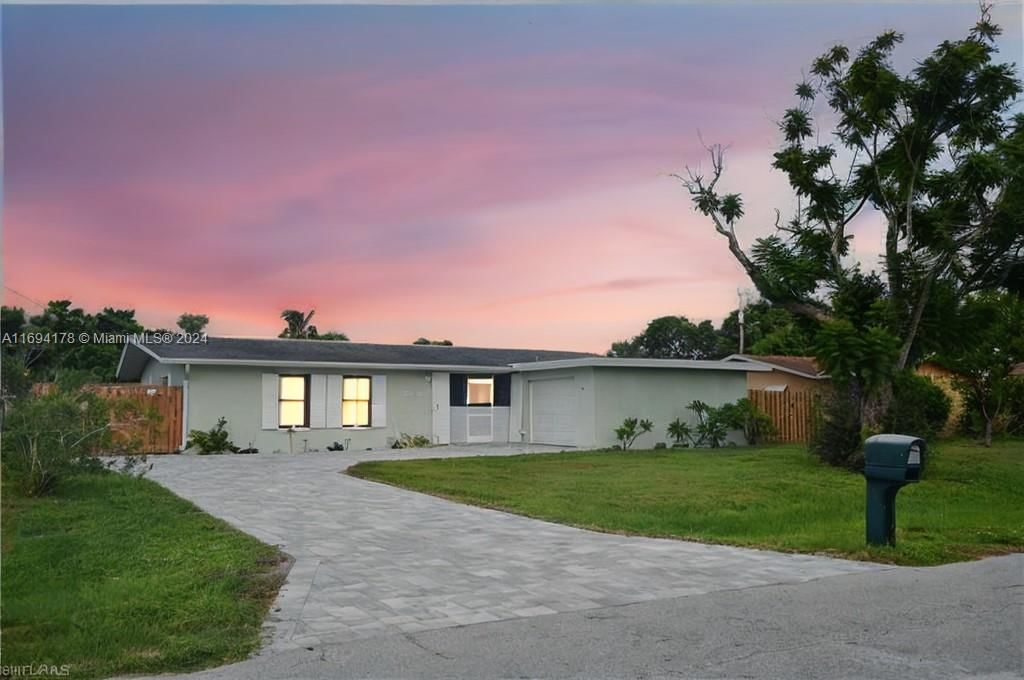 Real estate property located at 2636 18th Ave, Lee, C1, Cape Coral, FL