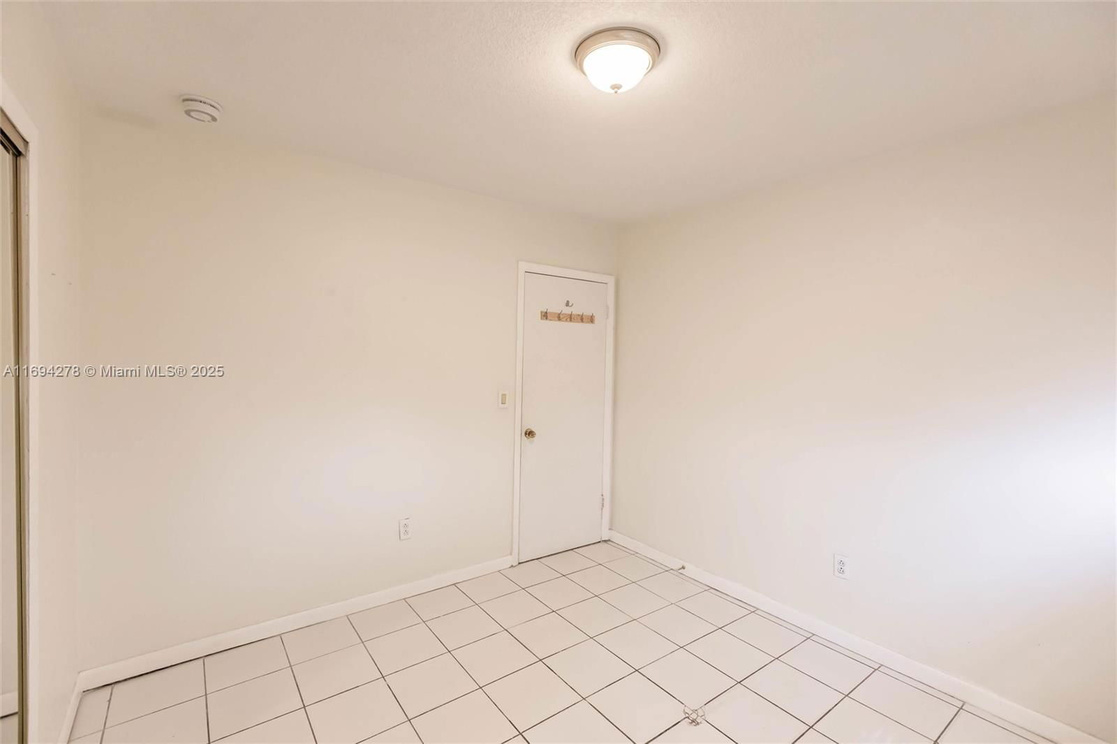 Real estate property located at 521 41st St, Miami-dade, Hialeah 16th Addn, Hialeah, FL