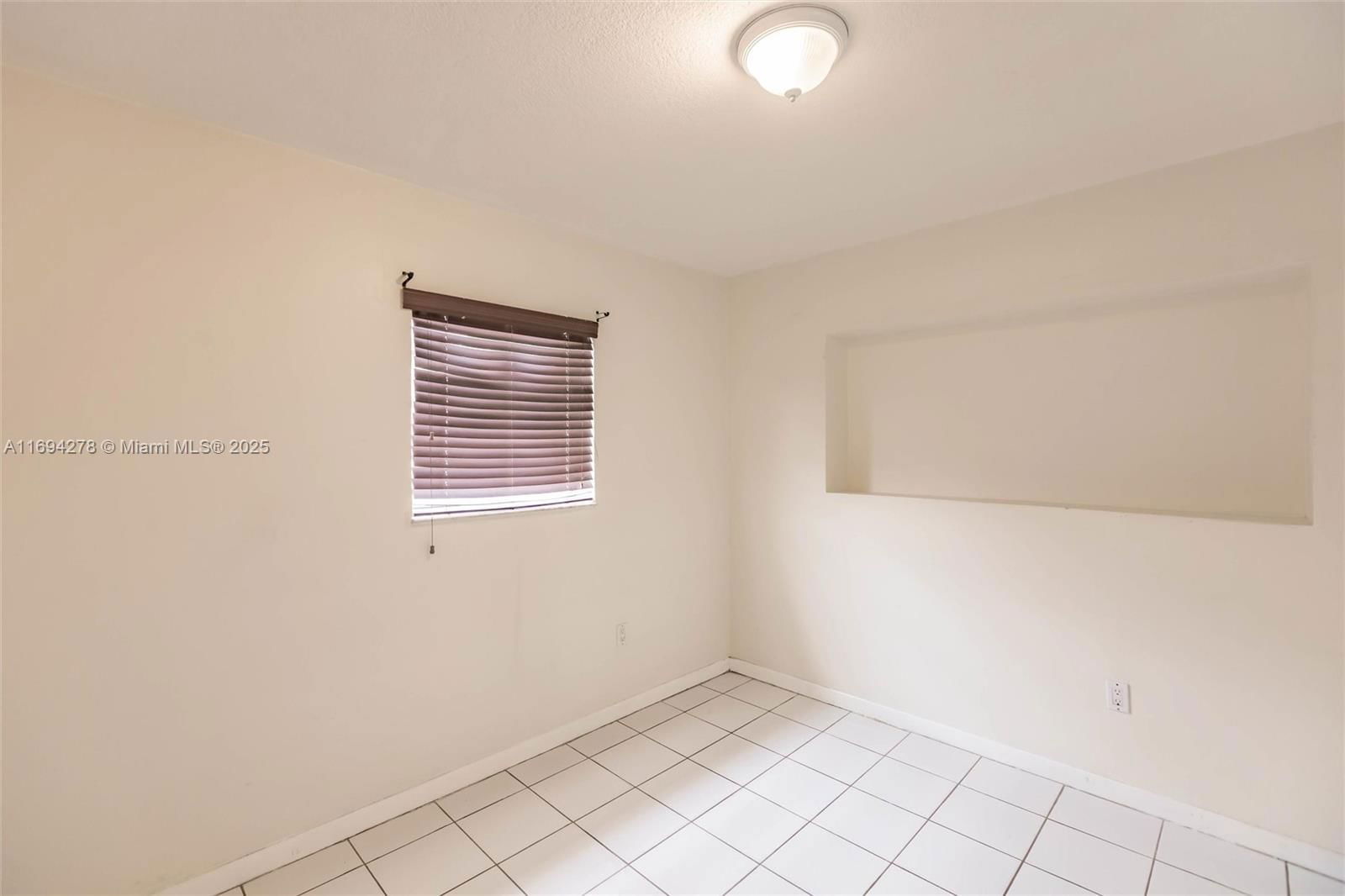 Real estate property located at 521 41st St, Miami-dade, Hialeah 16th Addn, Hialeah, FL