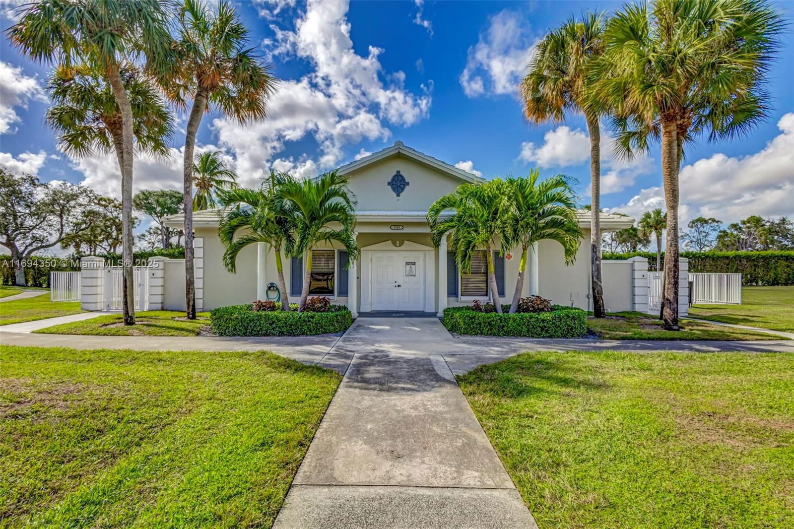 Real estate property located at 3501 Village Blvd #104, Palm Beach, Whitehall Village, West Palm Beach, FL