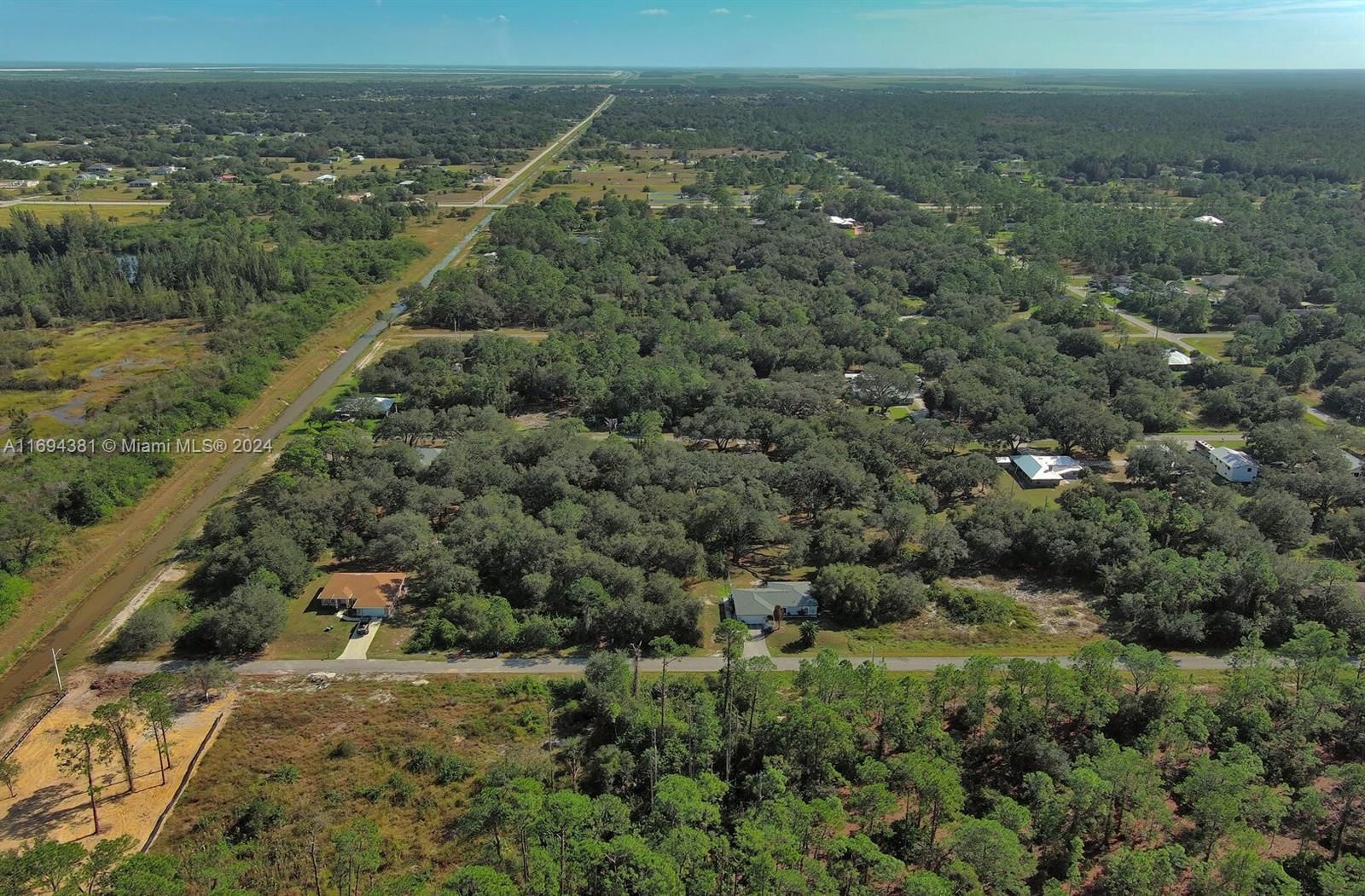 Real estate property located at 1515 Glenn Ave, Lee, Lehigh Acres, Lehigh Acres, FL