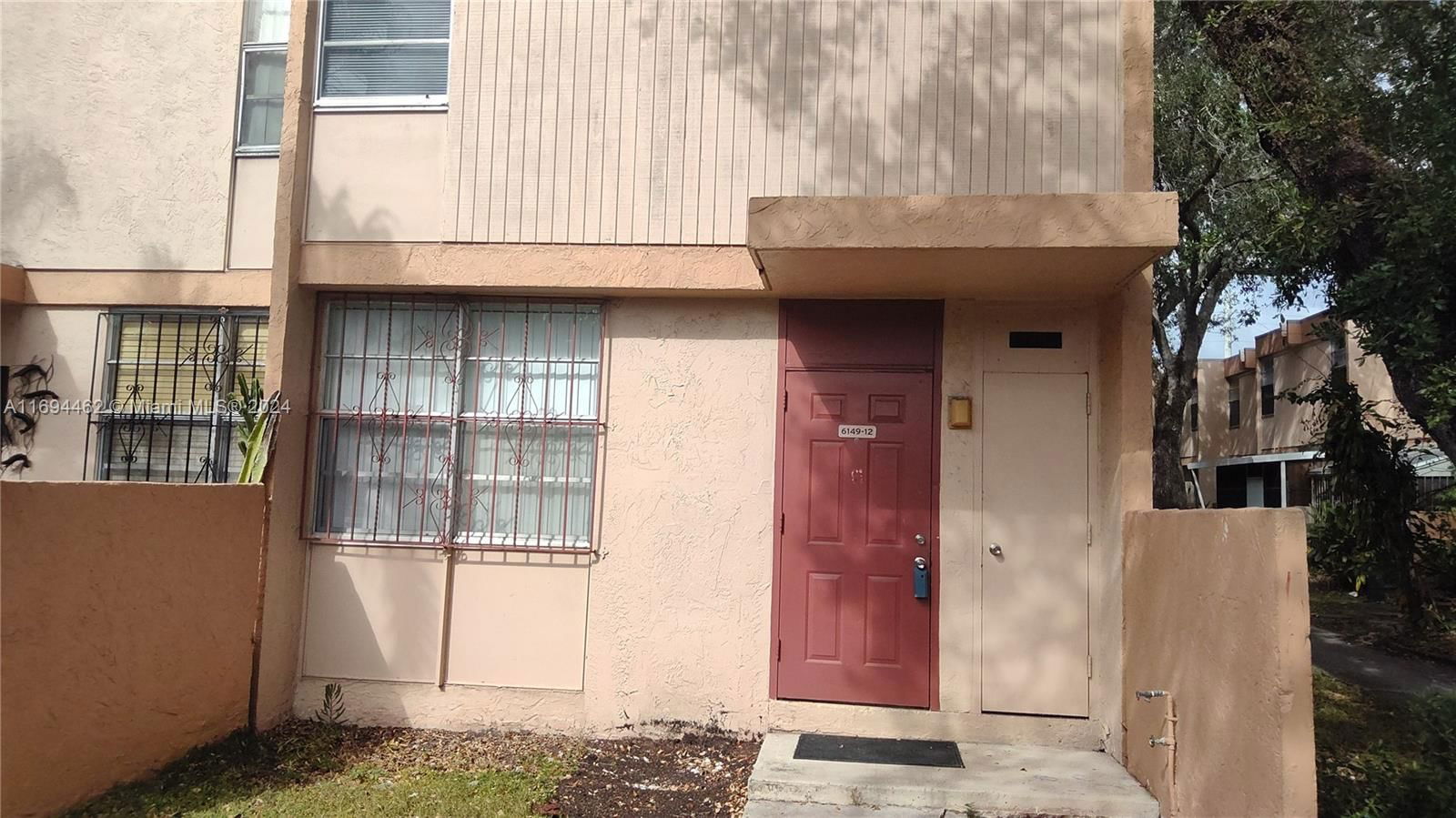 Real estate property located at 6149 69th St #12, Miami-Dade, LEE PARK CONDO, South Miami, FL